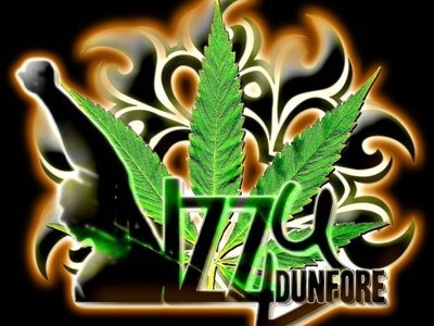 Izzy Dunfore Logo