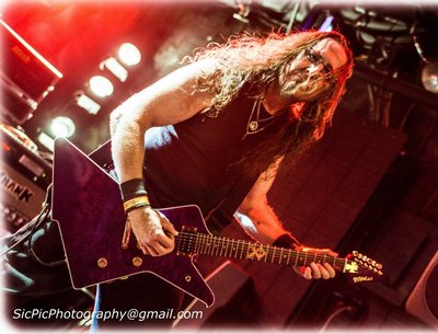 Guitarist Paul Sullivan