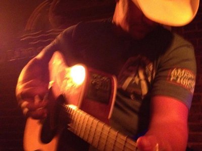 Jammin With The Crowd