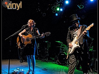 Betsy Badwater Performing with Chris Thomas King, King of 21 Century Blues