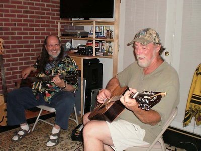 2010: Doug Craft (bass), Nicky Mathews (guitar)