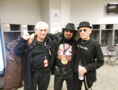 Paul Justman, Juke, Seth Justman backstage Met Life Concert 07-27-13