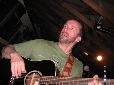 Shane Dunn - Vocals & Guitar