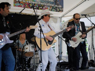 Clean Livin' Cowboys from the Hils