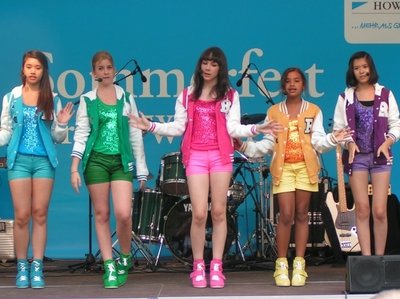 YAWAY photo