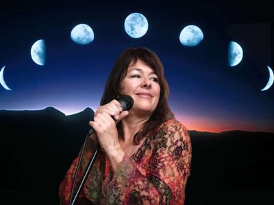 Leeann Atherton & the Moon