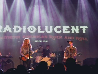 Radiolucent photo
