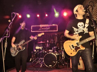 Shindig Avenue photo