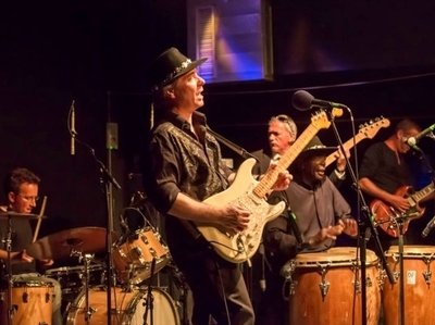Gerry Joe Weise and band featuring Juma Sultan, Paris 2013
