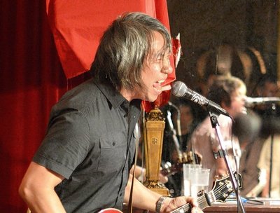 Live at LanaLou's; Jonathan Moogk photo.