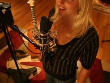 Deanna Brown photo