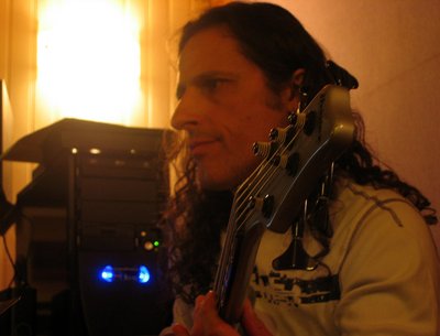 Serge Bianne Bass on colors