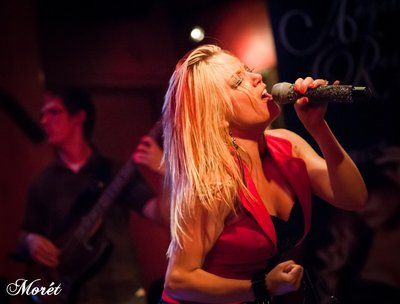 Angela Reign photo