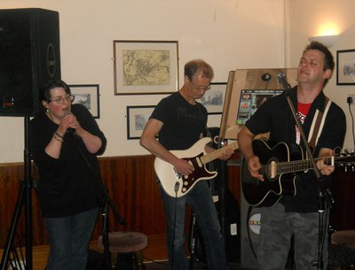 Anne/Don - Open Mic, Crieff