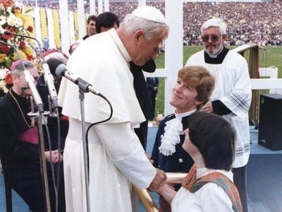 Anne/John - Murrayfield Stadium 1982 - Gaelic Address