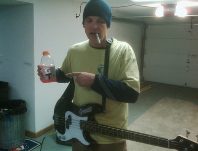 Phil VanV (Bass)