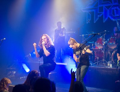 Seven Thorns live 1