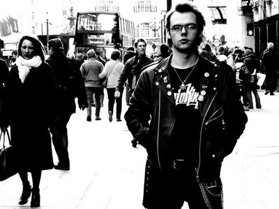 Johnny Crabb photo