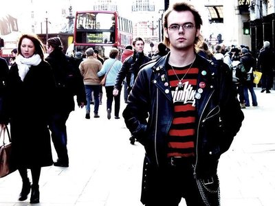 Johnny Crabb photo