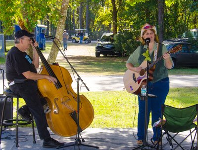 With Ron Spencer at the 2013 NF Acoustic Music Festival. Photo by Jeff Holland