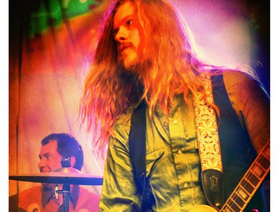 Blue Snaggletooth - Casey O'Ryan and Mike Popovich / photo credit (c) photo punk
