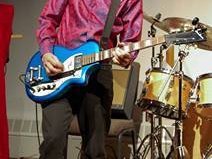 The Sonic soul Bands innovative guitarist Peter Head