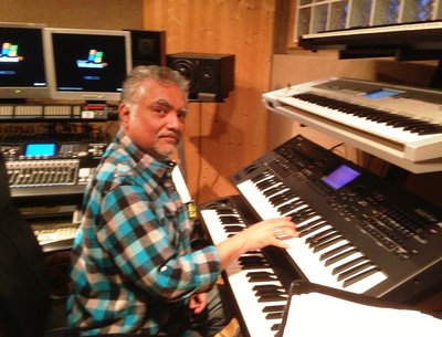 Kiran Thakrar photo