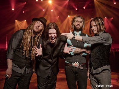 Shinedown under contract with Atlantic Records. Taken in Nashville.