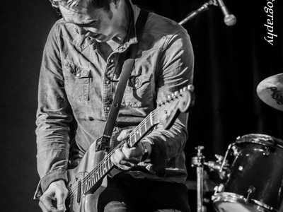 Mr Black & Blues photo