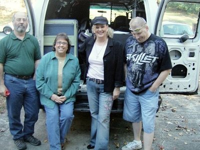 Jack Lackey, Suzie, Diane & David Crumpton-Loading up for RYDC-2010