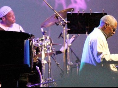 Winard Harper & Jeli Posse photo