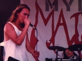 MYRA MAINS photo