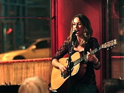 Jenna Longmire photo