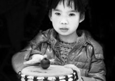 2014.1.25ï¼Œæˆéƒ½å¥¥å…‹æ–¯å¹¿åœºï¼Œå…³äºŽè‡ªé—­ç—‡å„¿ç«¥çš„å…¬ç›Šæ´»åŠ¨...ä»–ä»¬æ˜¯è¢«ä¸Šå¤©è¯…å’’ç