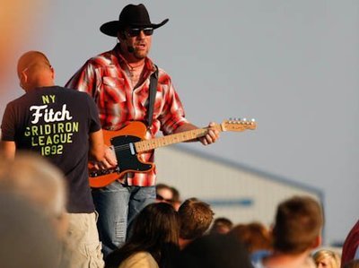 Performing in Williamstown, KY