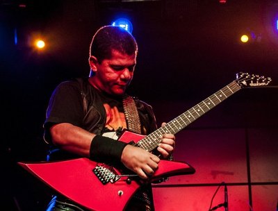 DANIEL - GUITARS
