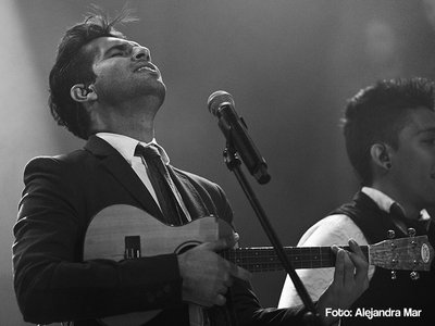 AK2 LIVE BY ALEJANDRA MAR