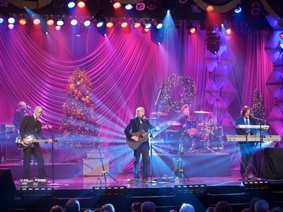 Christmas set at TBN