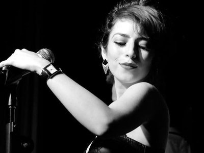 Irene Torres in performance