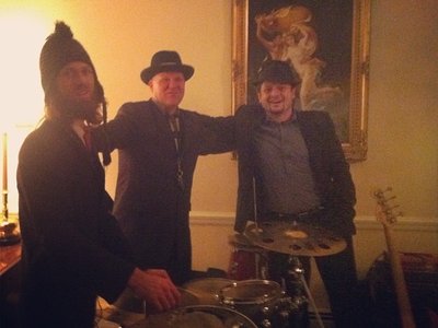 Peter Barr Music W/Swiss Chris and Andy Galore