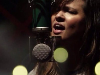 Joanna Pearl in studio with "Kiwi" Blue Microphone