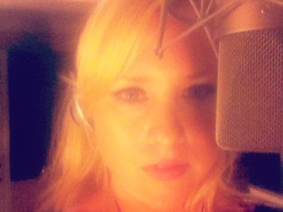 studio selfie