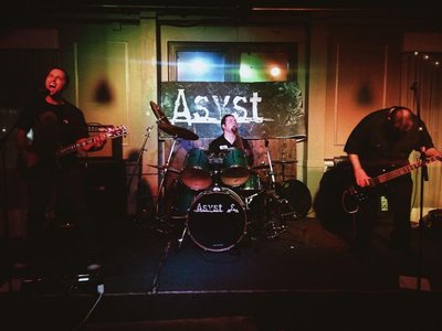 Live at the Blue Fin