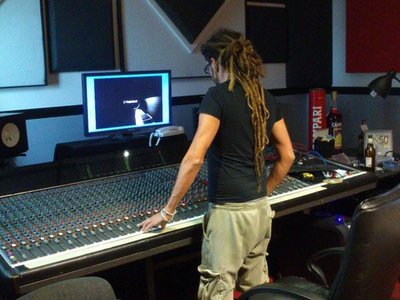 Nu.Ira (Paolo Ojetti il nostro producer @ work)