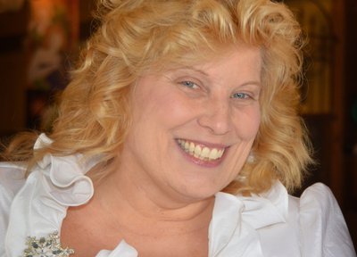 Gail Carson photo
