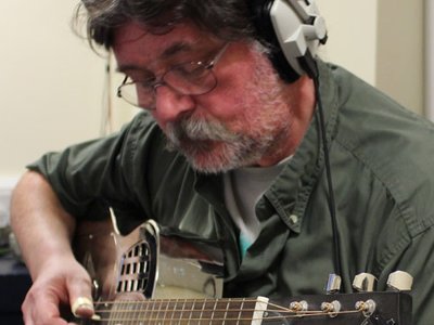 Live on The Blues Show with Gary Grainger
