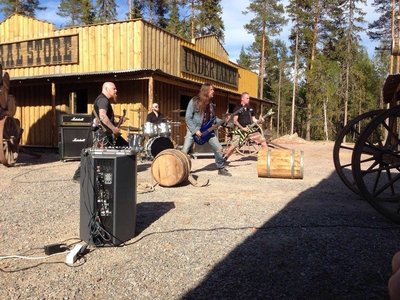 Methane - Hang Me High - video shoot