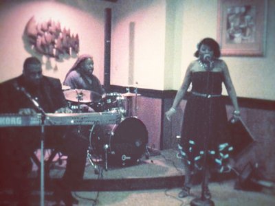 ROMANCE featuring Laranah Phipps & Daryl Robinson