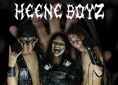 HEENE BOYZ Fingered It Out