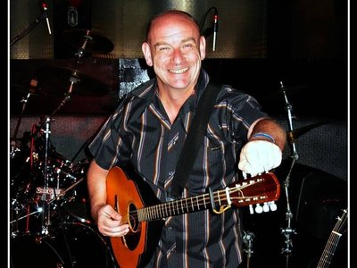 Stevie Lawrence photo